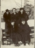 bertrand_sisters_with_delia300