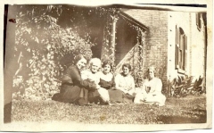 rushton_fam_brantford_sept1919